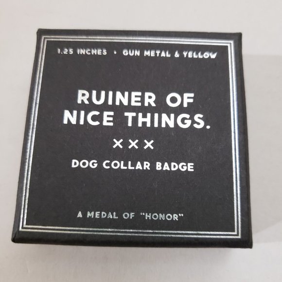 Dog collar badge Ruiner of Nice Things - Picture 5 of 6